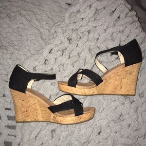 Toms wedge heels